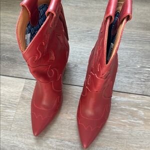 Dingo Red Leather Boots